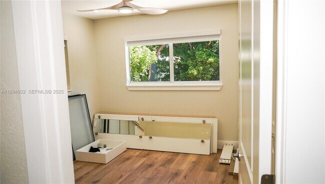 Building Photo - 45 Gumbo Limbo Ave