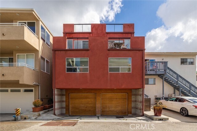 Building Photo - 701 Loma Dr