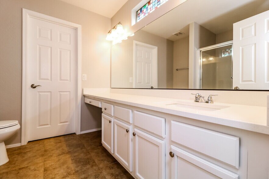 Building Photo - 21790 W Ashleigh Marie Dr