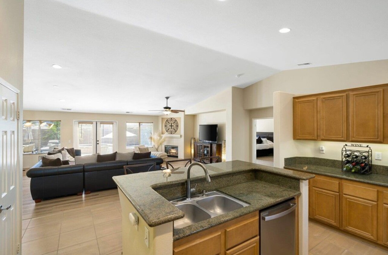 Building Photo - 81397 Avenida Rosada