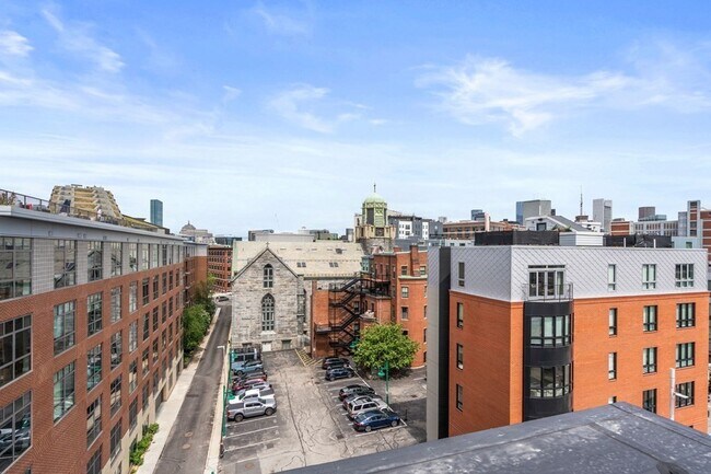 Building Photo - 43 A St