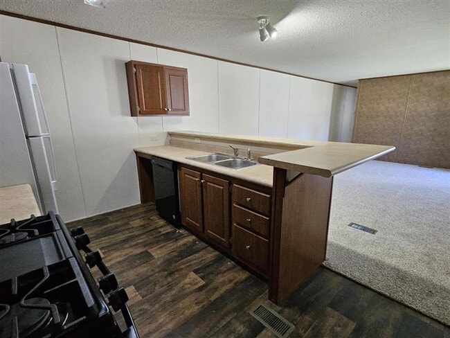 Building Photo - 308 Bay Port Cir