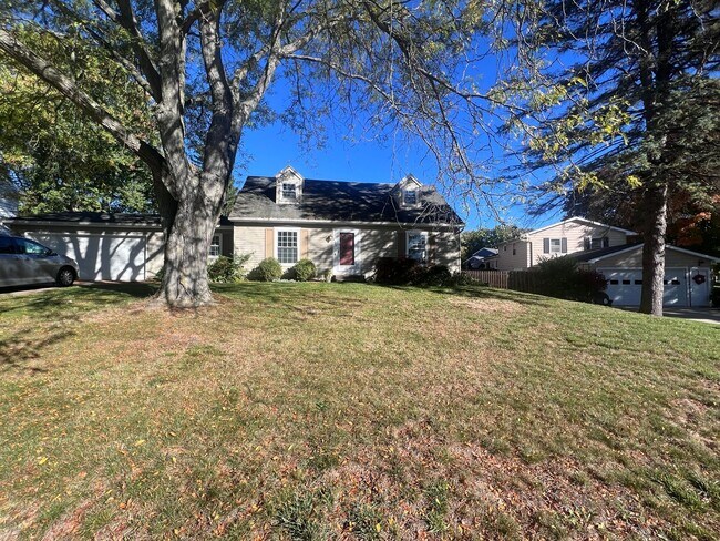 Primary Photo - Four Bedroom Home in Forest Hills Schools!