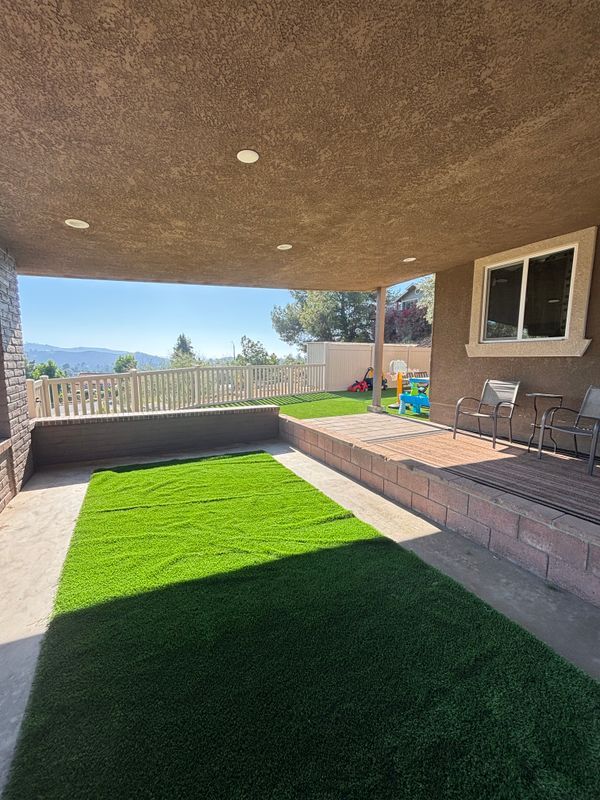 Building Photo - 13758 Lakeview Ct