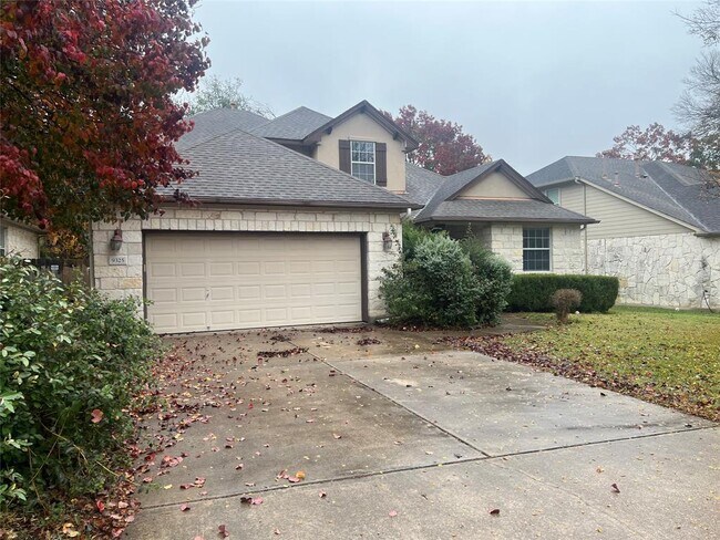 Building Photo - 9325 Bavaria Ln