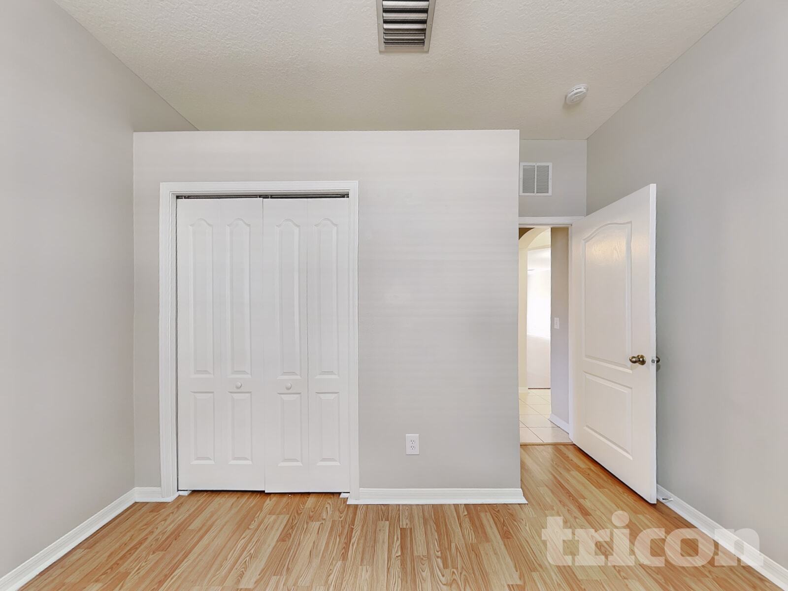 Building Photo - 1227 Gordon Oaks Dr