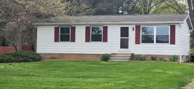 Primary Photo - 2314 N Penryn Rd
