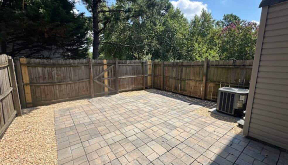 Building Photo - 3476 Smokey Chamber Dr