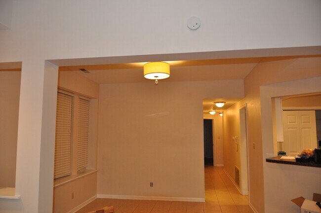 Building Photo - 5936 McPherson Ave