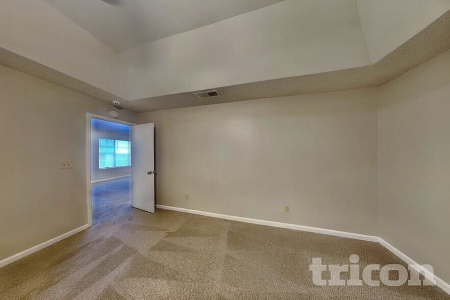 Building Photo - 3498 Clare Cottage Trace SW