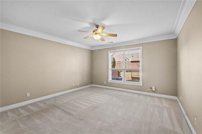 Building Photo - 6683 W Valley View Rd