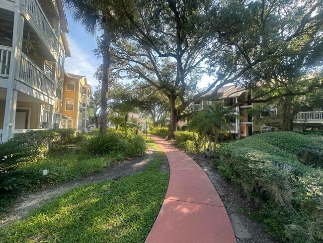 Building Photo - 225 S Tropical Trail