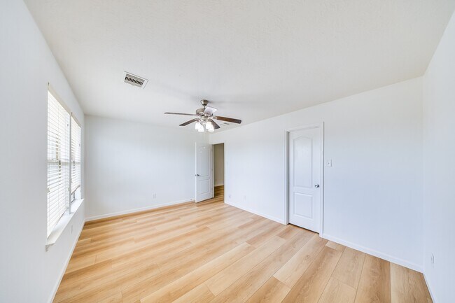 Building Photo - 21415 Sagrantino Ct