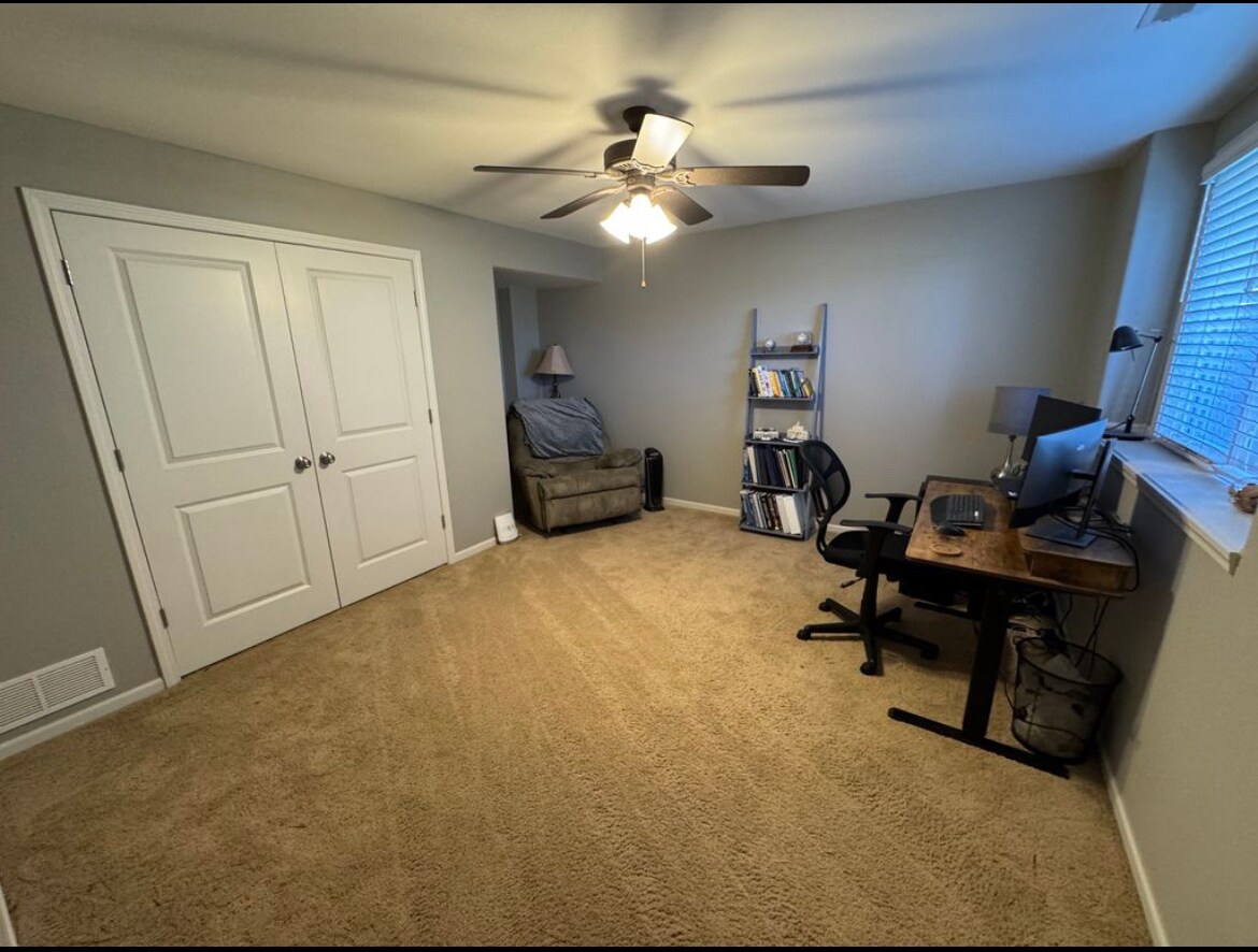 Building Photo - 1380 Stone Creek Dr