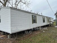 Building Photo - 1835 S Lake Arthur Ave