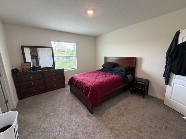 Building Photo - Stylish 3 ed 3 bath townhome in Apopka!!