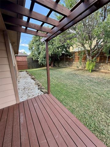 Building Photo - 4000 Juniper Ct