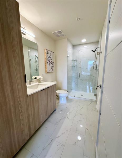 Building Photo - 1621 S Dixie Hwy