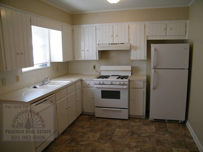Building Photo - 1307 Madden Rd