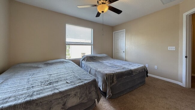 Building Photo - 2516 Oleander Lakes Dr