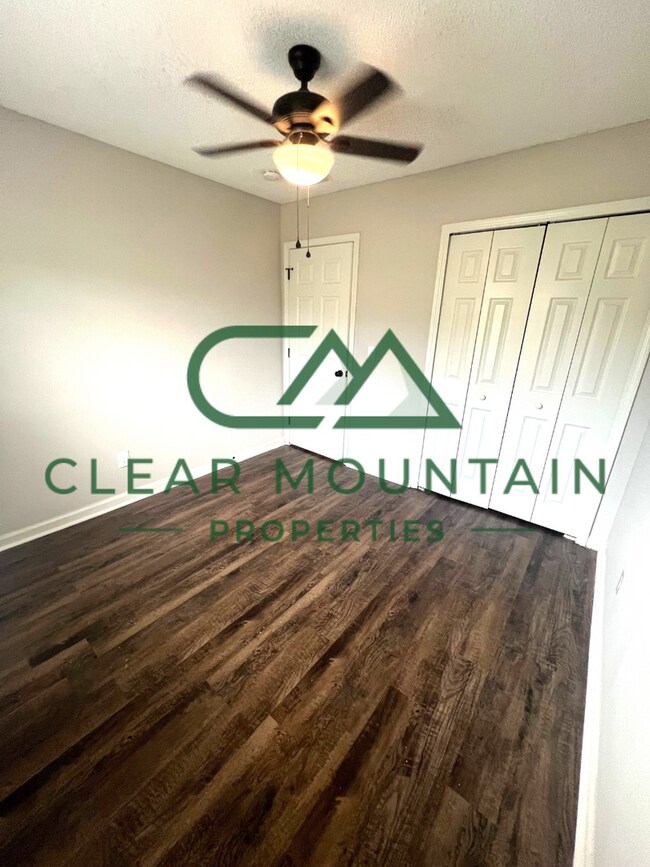 Building Photo - Move-in Special! Limited-Time Leasing Offer!