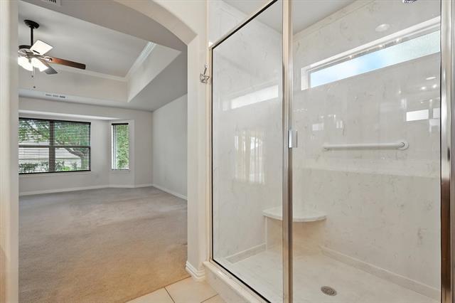 Building Photo - 10000 La Jolla Way