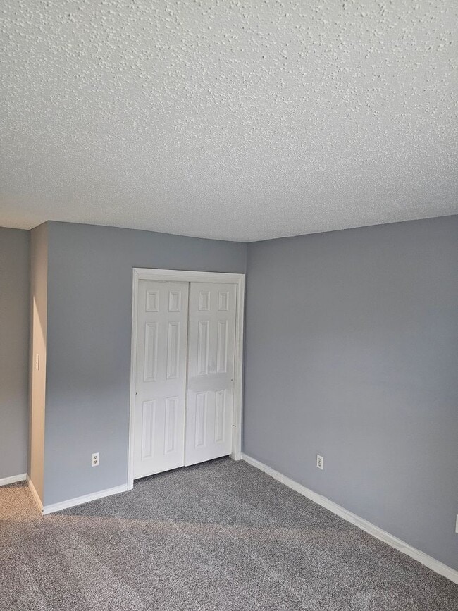 Building Photo - 1207 Haig Cir