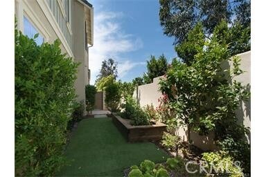 Building Photo - 50 Shadowbrook