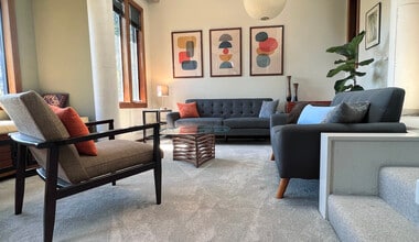 Building Photo - 1120 Sterling Ave