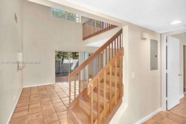 Building Photo - 1353 Springside Dr