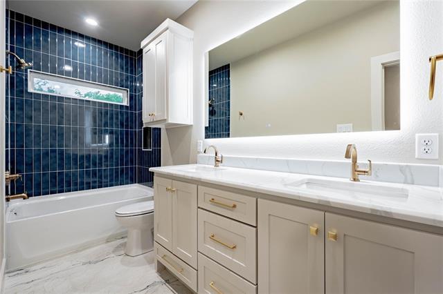 Building Photo - 85 Isle of View Dr