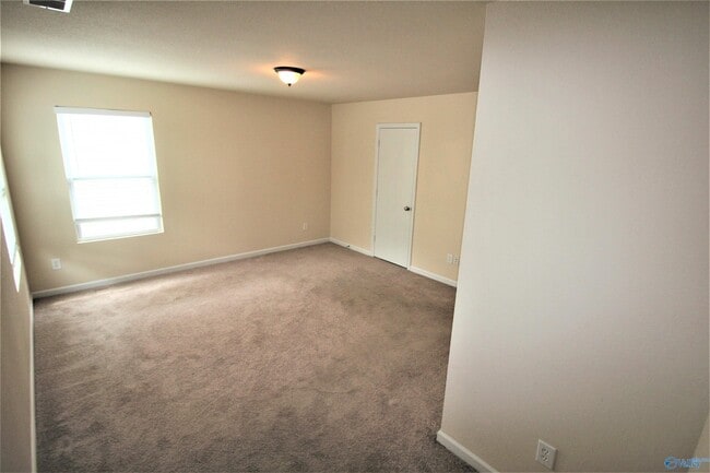 Building Photo - 269 Bermuda Lakes Dr