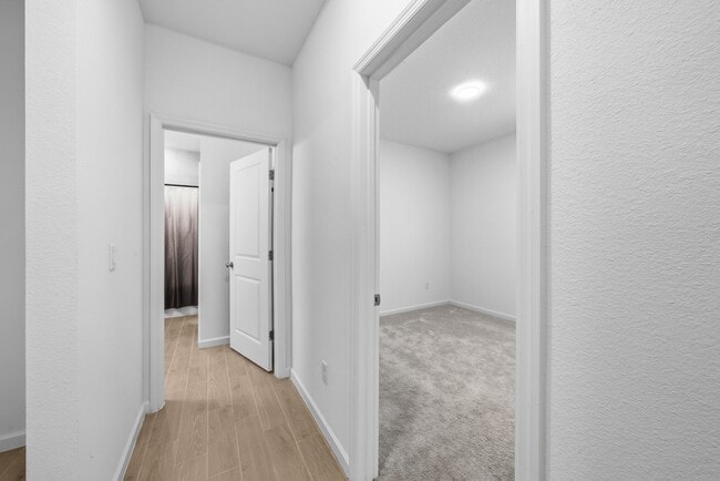 Building Photo - 60 Eustis Pt