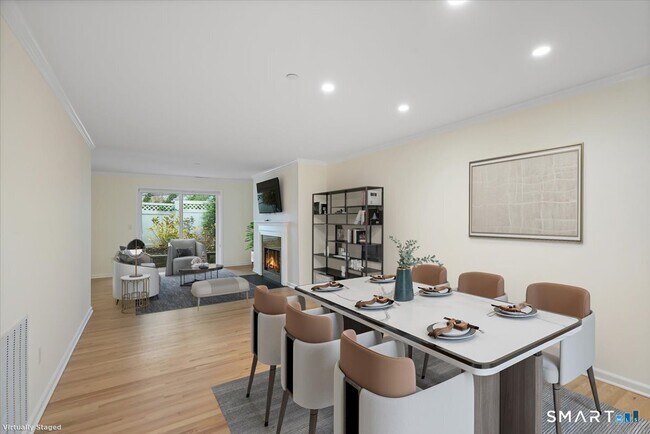 Building Photo - 51 Forest Ave