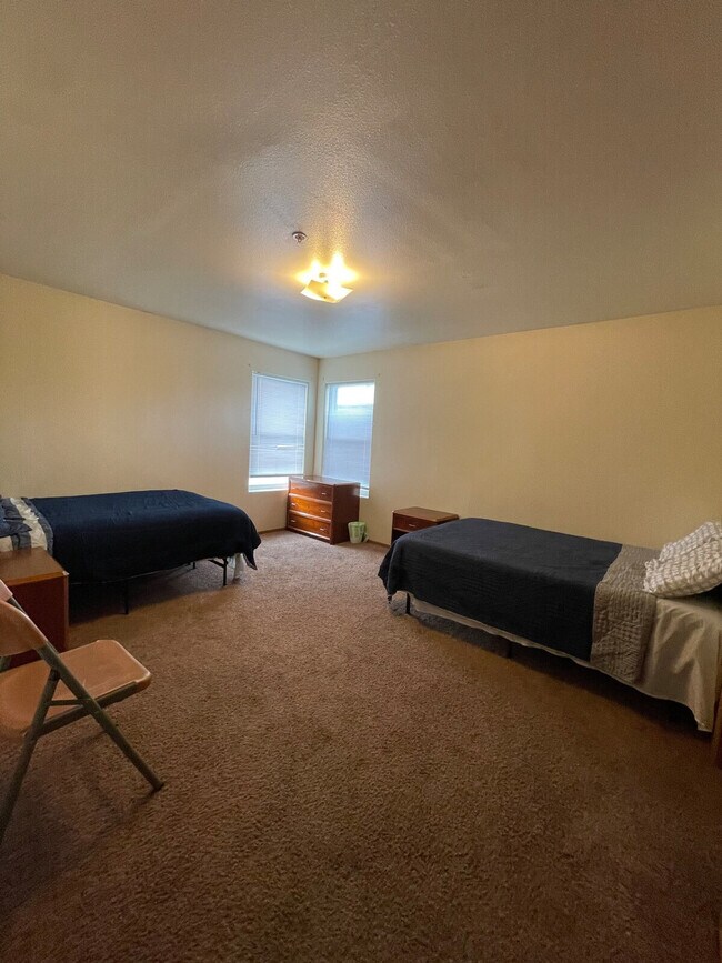 Building Photo - 6405N Chapel Hill Blvd