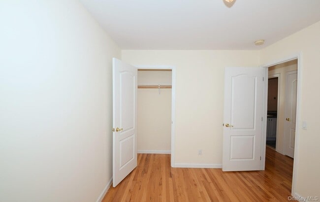 Building Photo - 74 Firwood Rd