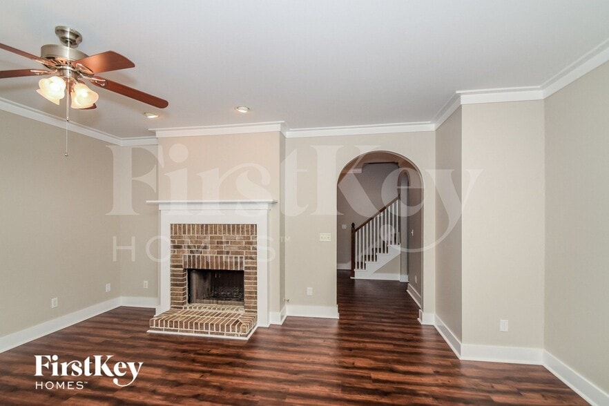 Building Photo - 209 Nottingham Dr