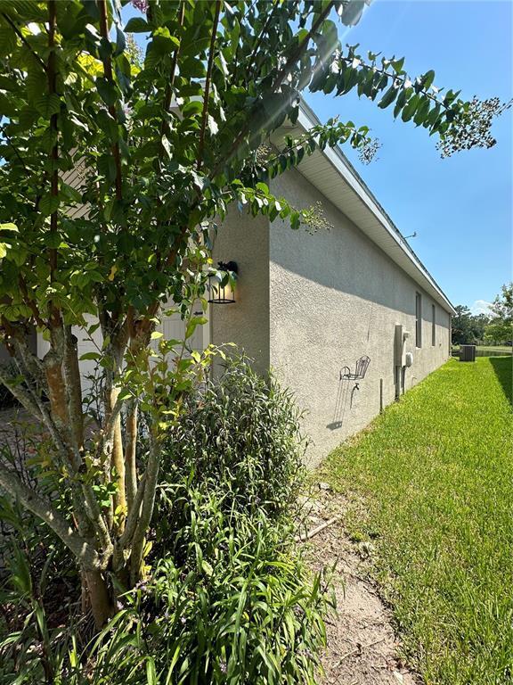 Building Photo - 10132 Lovegrass Ln