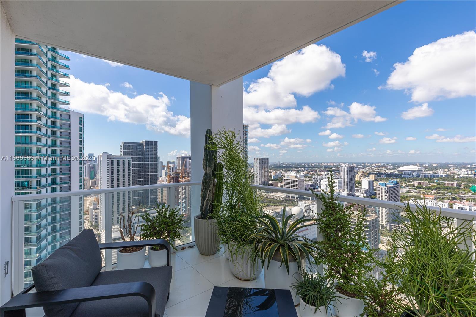 Building Photo - 1040 Biscayne Blvd