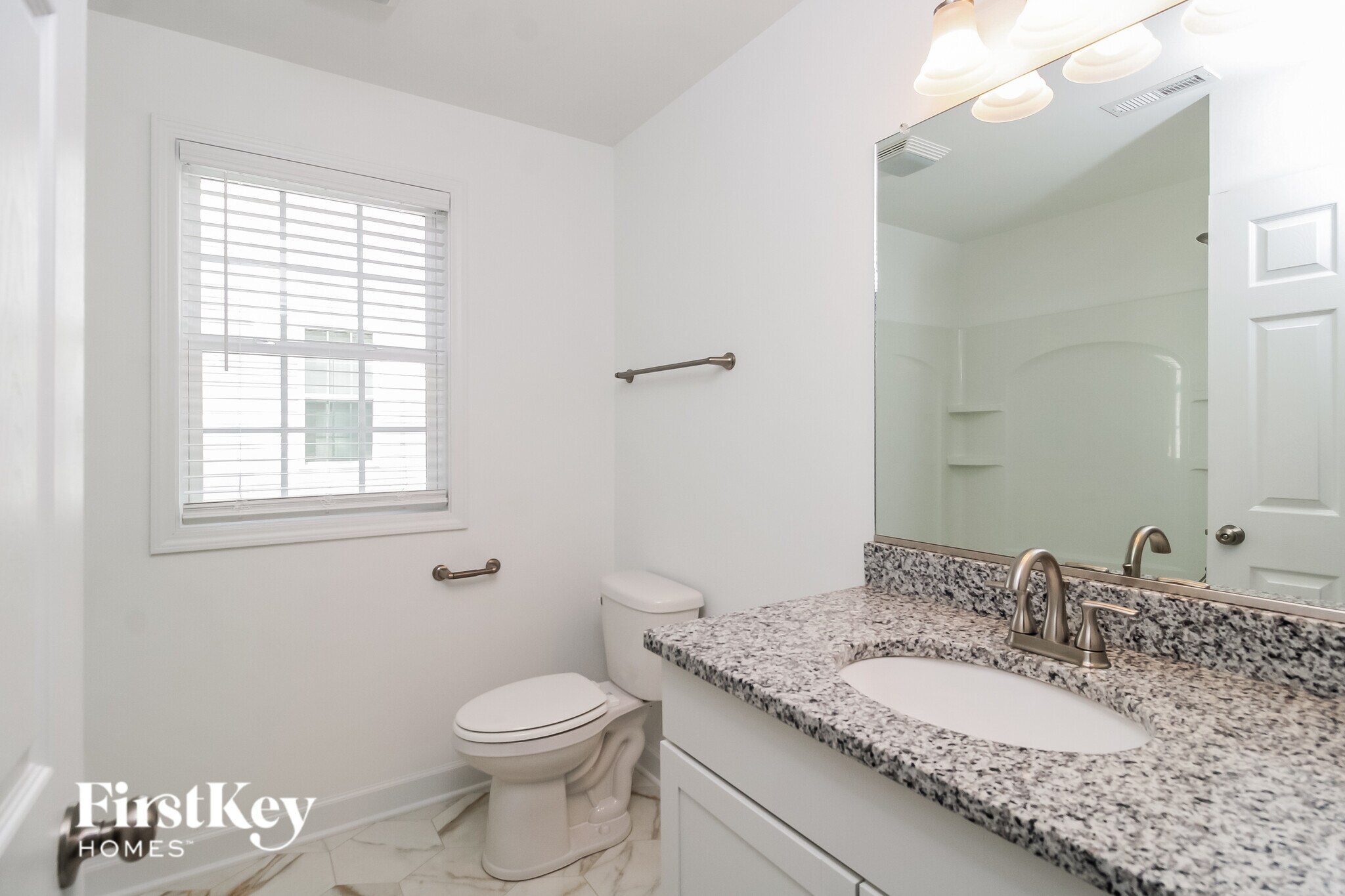 Building Photo - 1818 Yarborough Dr