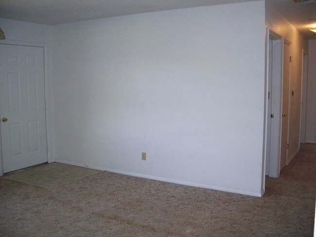 Building Photo - Central Grand Junction CO location