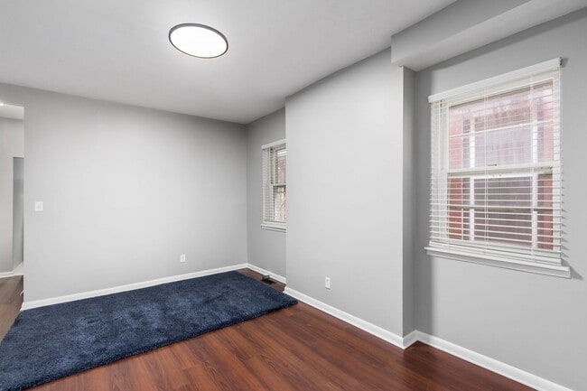 Building Photo - 844-848-848 Oak St