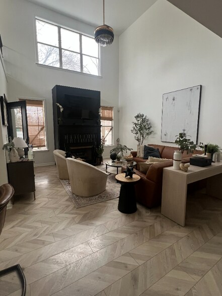 Building Photo - 1204 Harbor River Dr