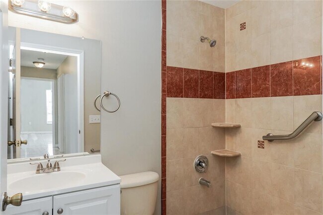 Building Photo - 2406 Parsons Pond Cir