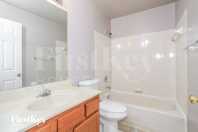 Building Photo - 4592 Eldywood Ln