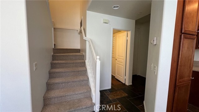 Building Photo - 64 Valmont Way