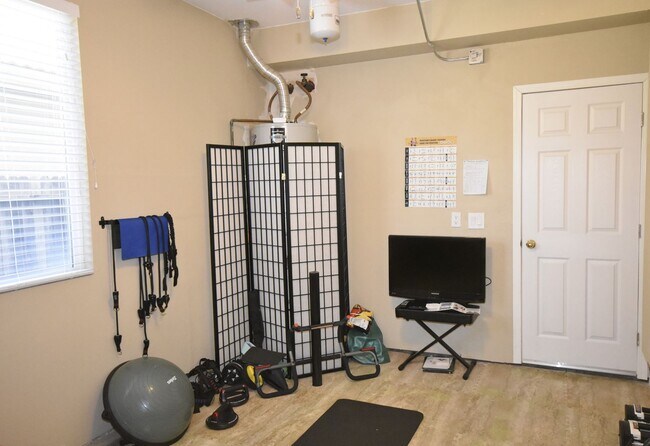 Building Photo - 11719 Kouros Way
