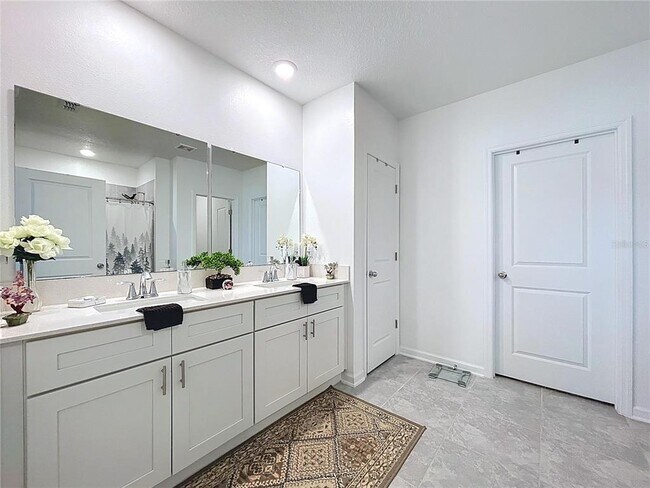 Building Photo - 1285 Deepwater Cir