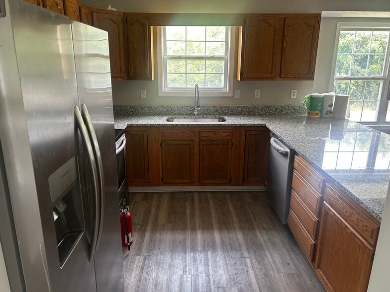 Building Photo - 77 Burdette Dr