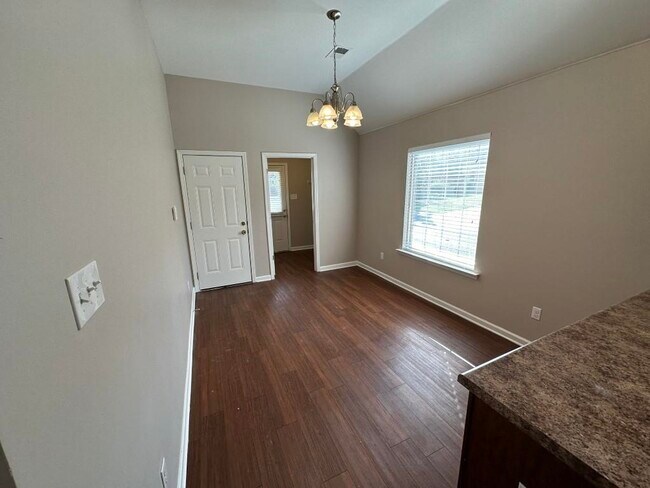 Building Photo - 1311 Crosstown Ct